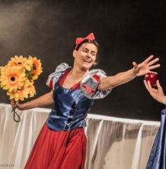 Biancaneve, la vera storia @ Teatro Bolognini